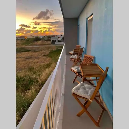 Apartment Sea Breeze Villa, Baleal Beach