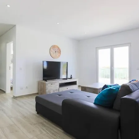 Sea Breeze Villa, Baleal Beach Apartment Ferrel (Leiria)